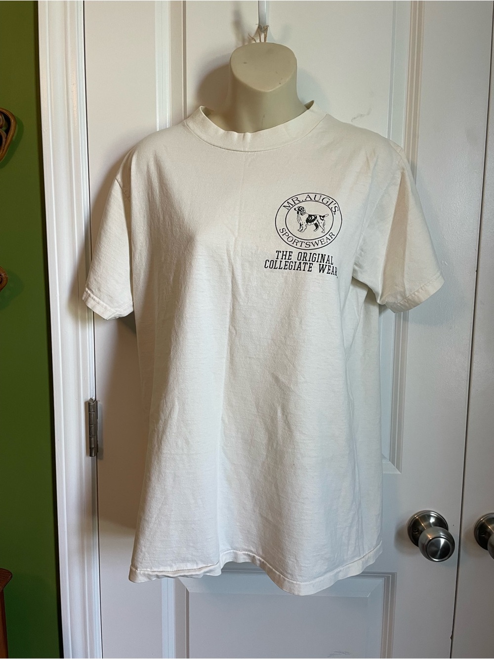 Mr. Augi’s Sportswear Original Collegiate Wear Tshirt Vintage 90s